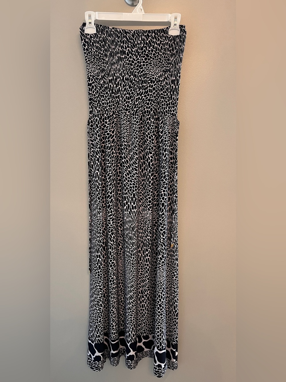 Anne Klein Black and White Animal-Print Strapless Dress With Belt